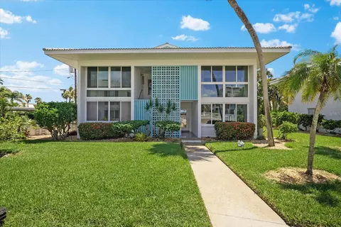 5400 Gulf Dr #28, Holmes Beach, FL 34217