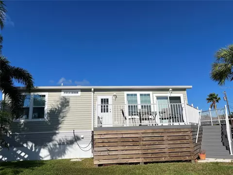 2601 Gulf Dr N #B7, Bradenton Beach, FL 34217