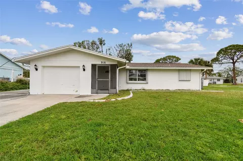 916 Mohawk Rd, Venice, FL 34293