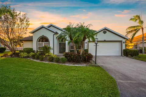 7448 39th Ct E, Sarasota, FL 34243