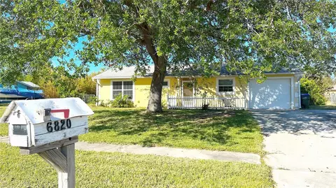 6820 Myrtlewood Rd, North Port, FL 34287