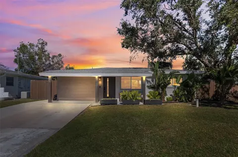 4427 Amanda Way, Sarasota, FL 34232