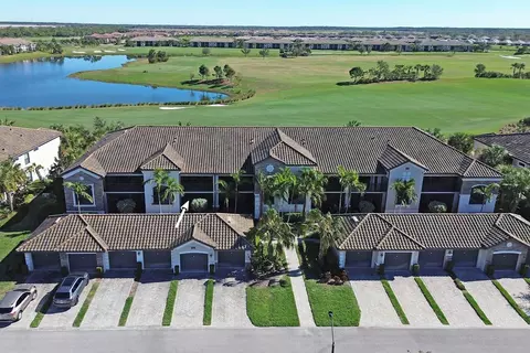 5548 Palmer Cir #102, Bradenton, FL 34211