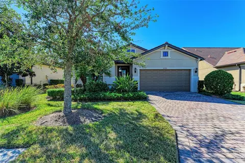 16920 Pelham Pl, Bradenton, FL 34202