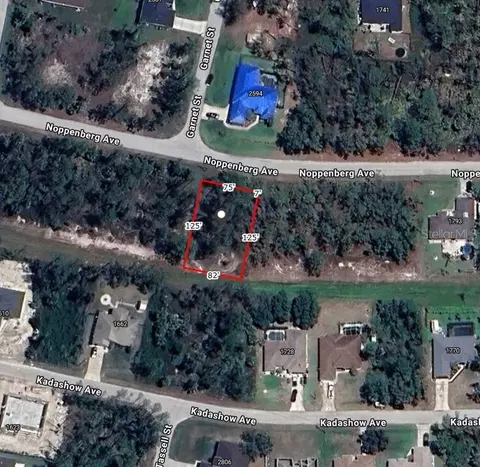 Noppenberg Avenue, North Port, FL 34288