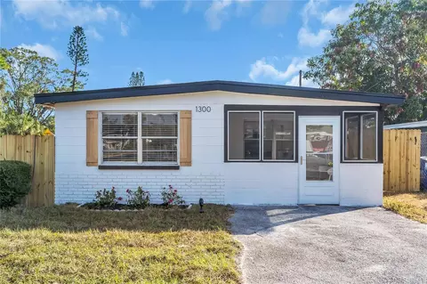 1300 46th St S, Saint Petersburg, FL 33711