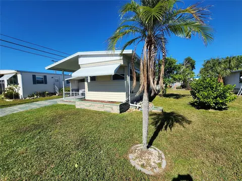 615 50th Avenue Ter W, Bradenton, FL 34207