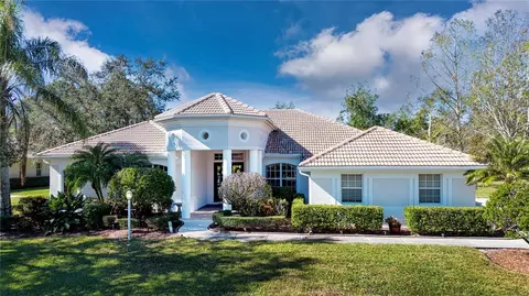 8532 Eagle Preserve Way, Sarasota, FL 34241