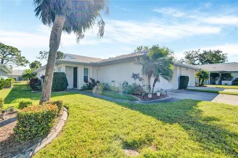 4209 Center Gate Ln, Sarasota, FL 34233