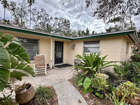 4153 Iola Dr, Sarasota, FL 34231