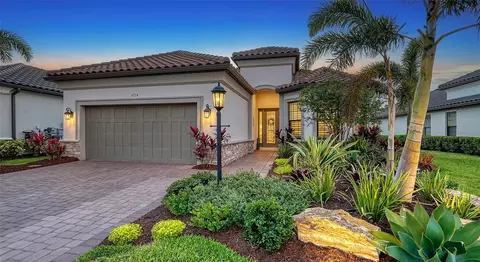 4714 Zeno Ct, Bradenton, FL 34211