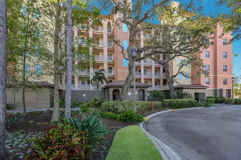 5591 Cannes Cir #501, Sarasota, FL 34231