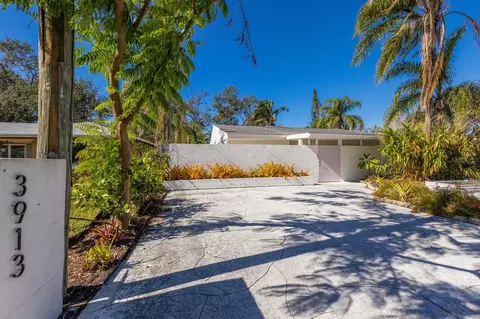 3913 Chapel Dr, Sarasota, FL 34234