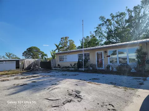3008 Florida Blvd, Bradenton, FL 34207