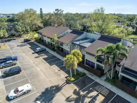 796 Village Lake Ter N #102, Saint Petersburg, FL 33716