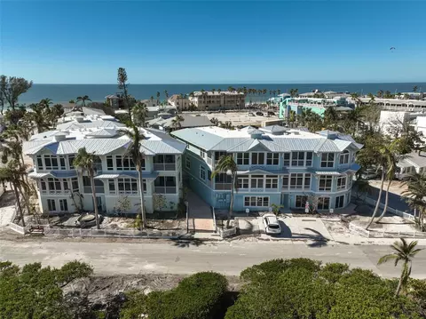 318 Bay Dr S #7, Bradenton Beach, FL 34217