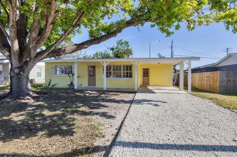 6005 Lords Ave, Sarasota, FL 34231