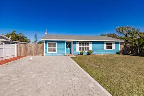 2917 Oak St, Sarasota, FL 34237