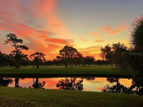 7461 W Country Club Dr N N #106, Sarasota, FL 34243