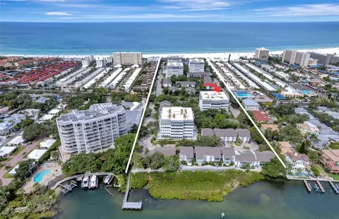 1200 E Peppertree Ln #607, Sarasota, FL 34242