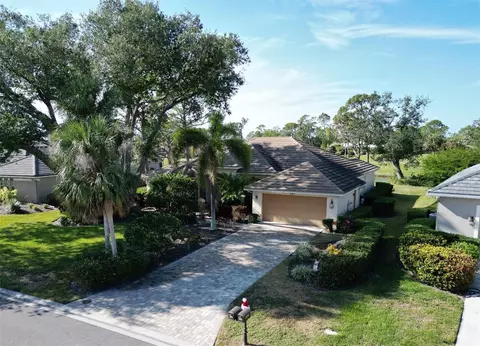 2213 Calusa Lakes Blvd, Nokomis, FL 34275