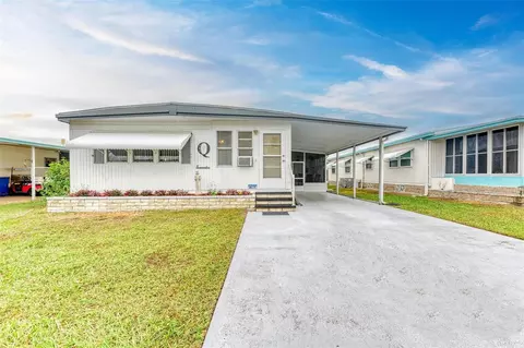 5619 Bayshore Rd #341, Palmetto, FL 34221