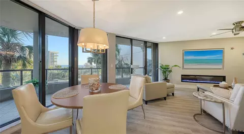 1211 Gulf Of Mexico Dr #108, Longboat Key, FL 34228