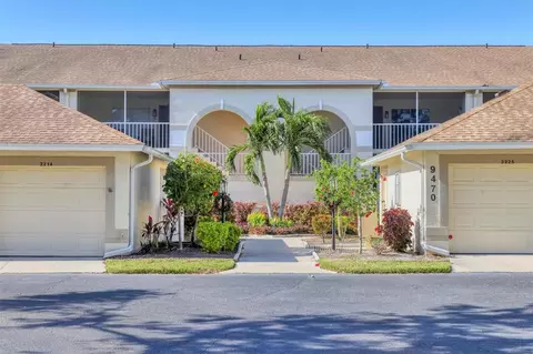 9470 High Gate Dr #2214, Sarasota, FL 34238