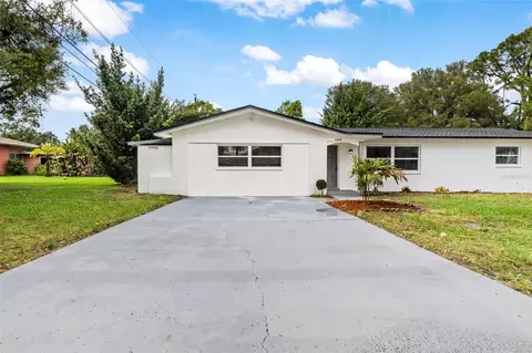 1310 Rosery Rd NE, Largo, FL 33770
