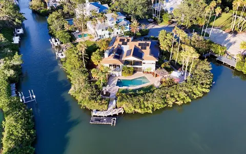 1862 Island Way, Osprey, FL 34229