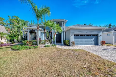 72 Arbor Oaks Dr, Sarasota, FL 34232