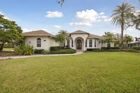 6469 Taeda Dr, Sarasota, FL 34241
