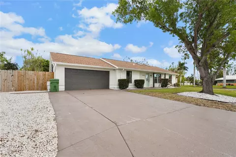 3507 68th St W, Bradenton, FL 34209
