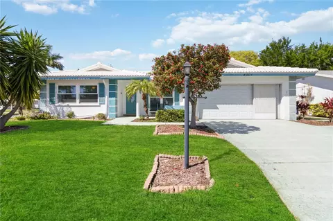 4301 Teakwood Cir, Bradenton, FL 34208