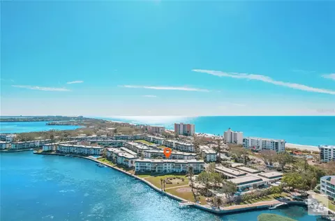 4440 Exeter Dr #N304, Longboat Key, FL 34228