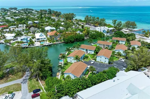 522 Pine Ave #6D, Anna Maria, FL 34216