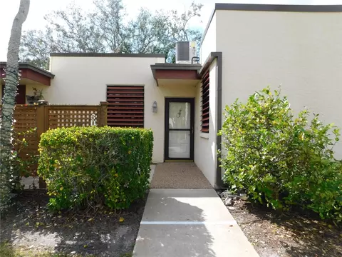 302 Spring Lakes Blvd #302, Bradenton, FL 34210
