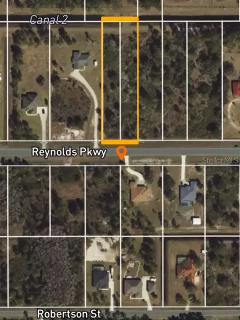 Reynolds Parkway, Orlando, FL 32833