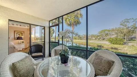 4410 Weybridge #91, Sarasota, FL 34235