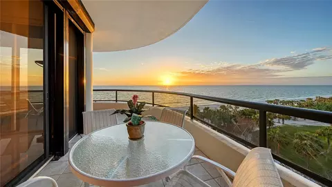 435 L Ambiance Dr #M408, Longboat Key, FL 34228