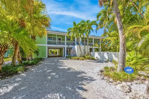113 Los Cedros Dr, Anna Maria, FL 34216