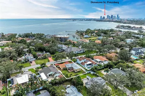 124 Giralda Blvd NE, Saint Petersburg, FL 33704