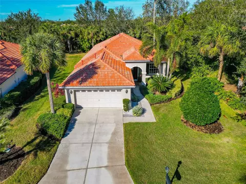 750 Foggy Morn Ln, Bradenton, FL 34212