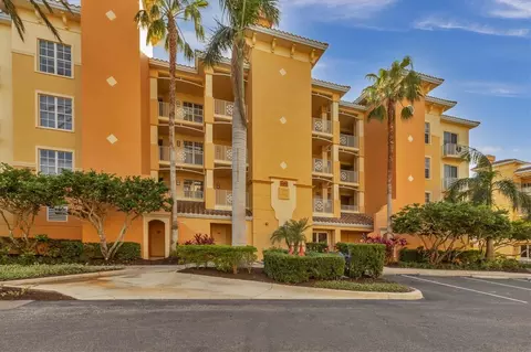6482 Watercrest Way #202, Lakewood Ranch, FL 34202