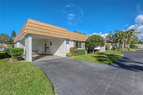 2743 Riverbluff Ct #V94, Sarasota, FL 34231