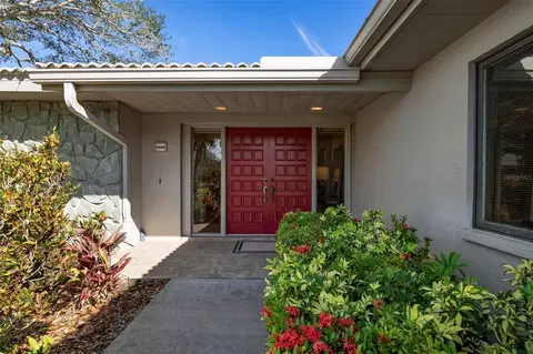 6143 Wilshire Cir #19, Sarasota, FL 34238