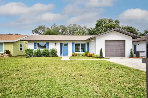 8103 San Bernardino Dr, Port Richey, FL 34668