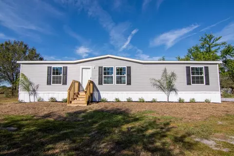 129 Constitution Ln, Frostproof, FL 33843