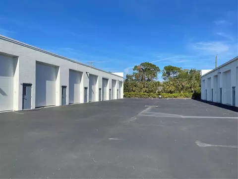 5411 Tri Par Dr #17, Sarasota, FL 34234