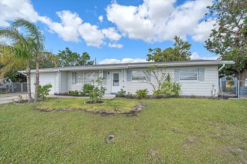 345 Glen Oak Rd, Venice, FL 34293